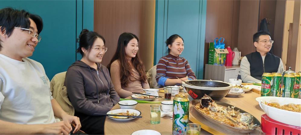 Oporretako animazioa biltzen du eta hasiera berri bat askatzen du